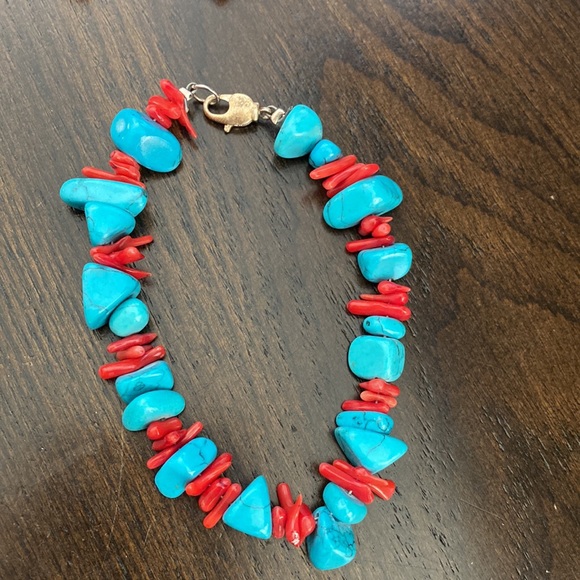 Turquoise and coral necklace bracelet and earrings set - Picture 3 of 5